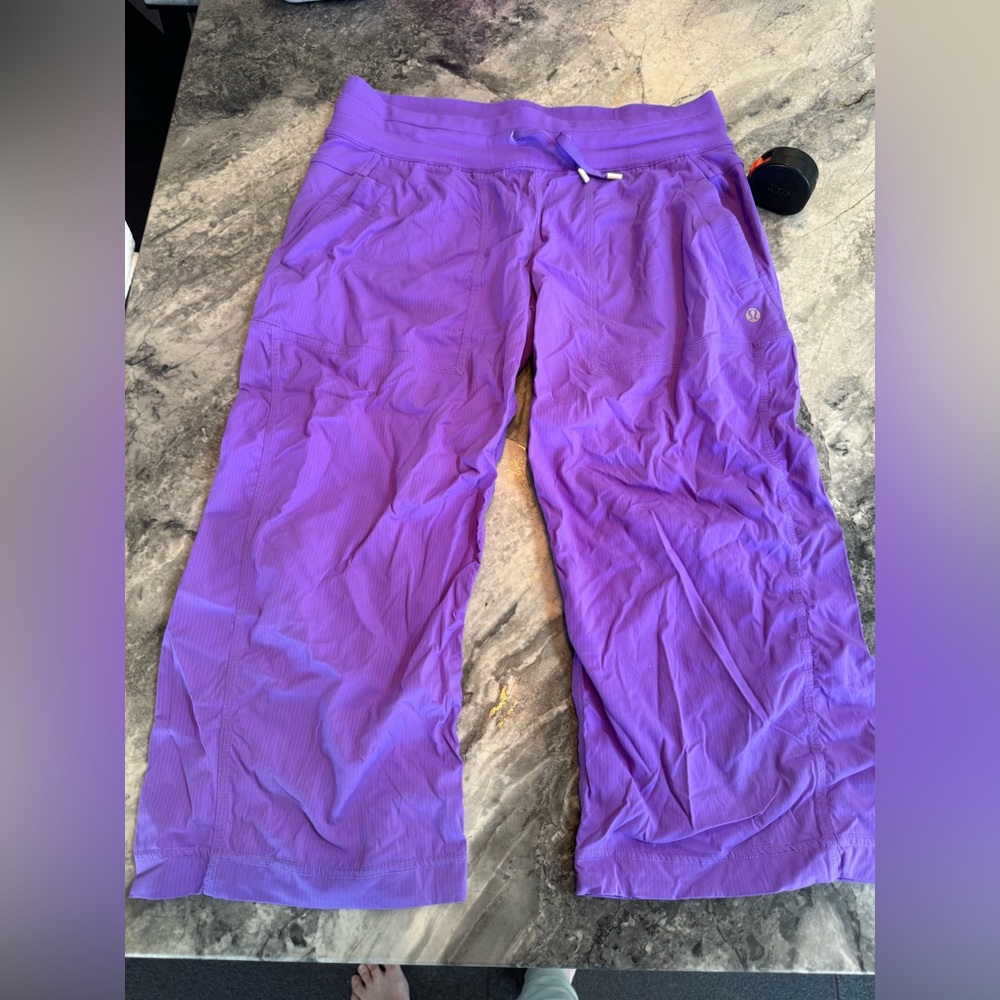 Lululemon studio crop no liner power purple size 8